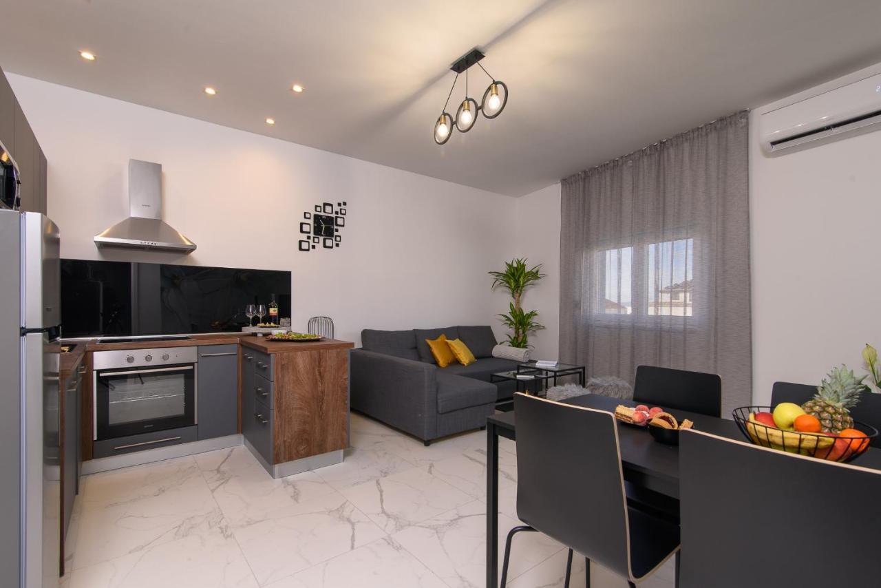 Batinic Apartments Kaštela 외부 사진